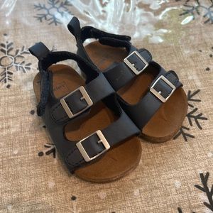 Baby sandals